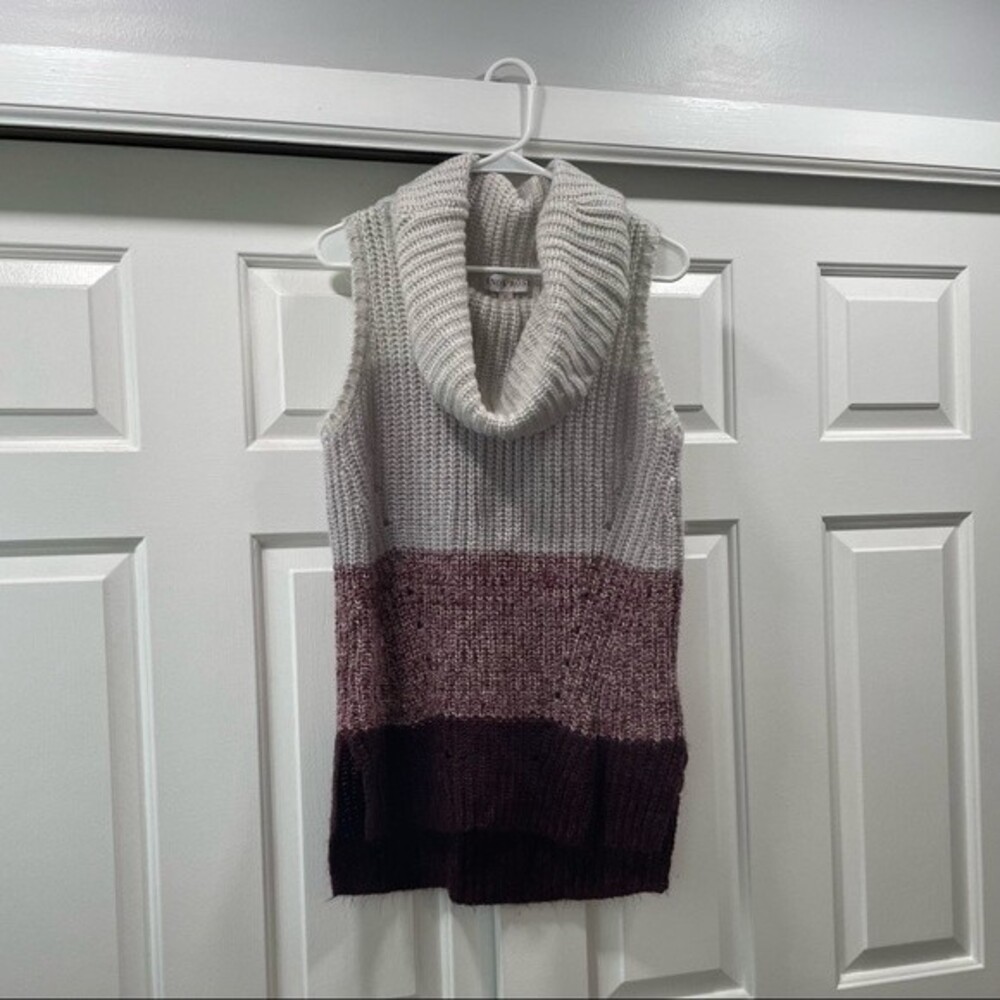 Knox Rose Ombre Sleeveless Cowlneck Sweater Size M